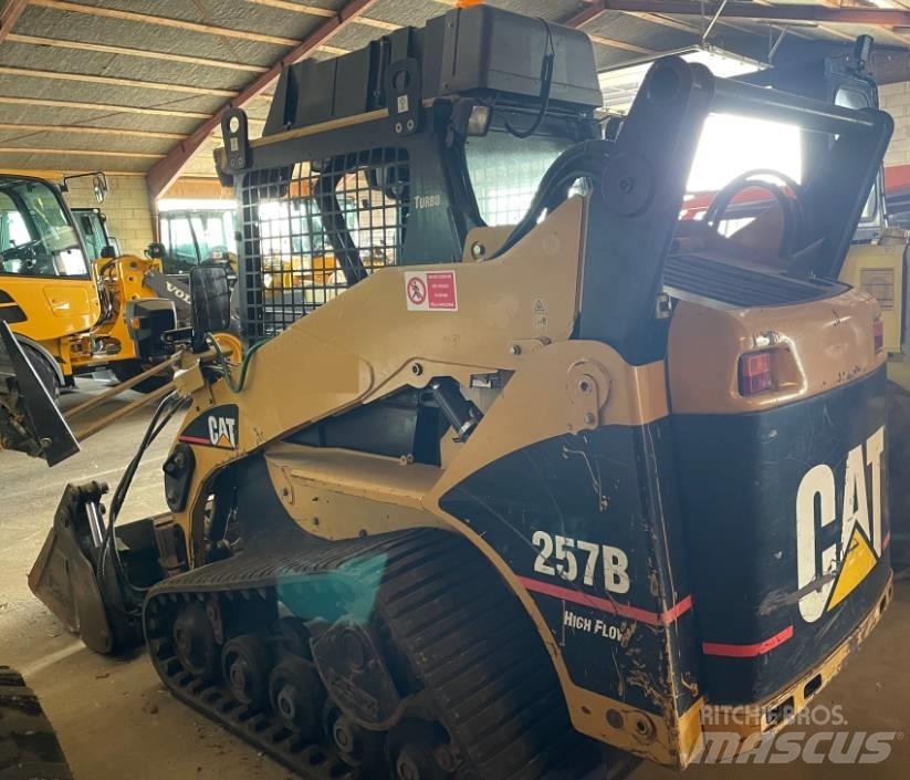 CAT 257B Міні-навантажувачі