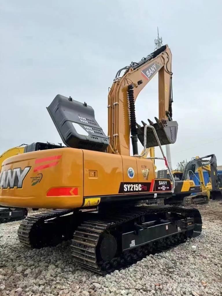 Sany 215C Гусеничні екскаватори