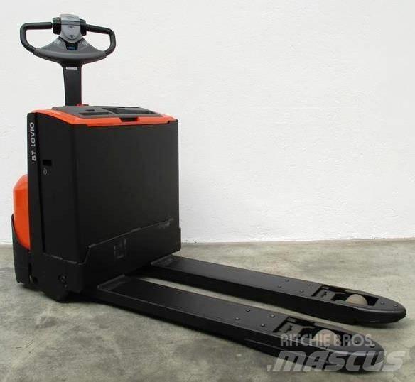 BT LWE 200 Штабелери