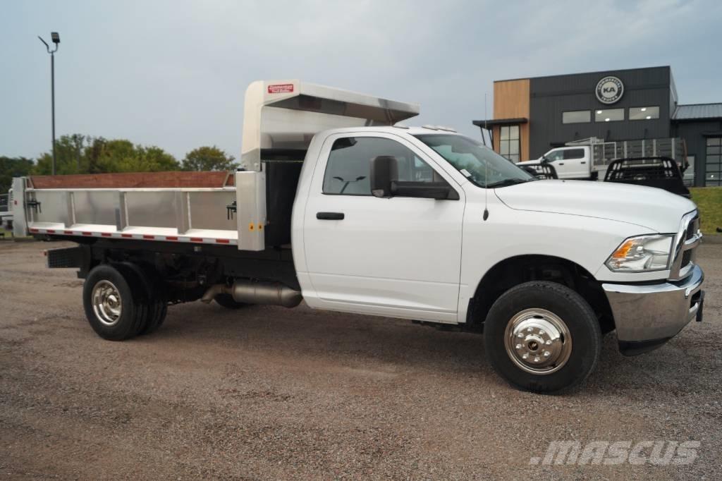 RAM 3500 TRADESMAN Самоскиди