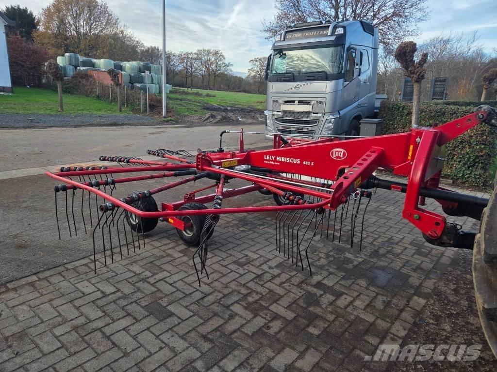 Lely Hibiscus 485 Рядкові жатки