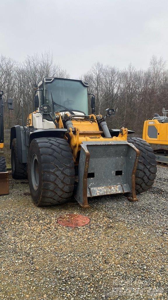 Liebherr L 580 LG Фронтальні навантажувачі