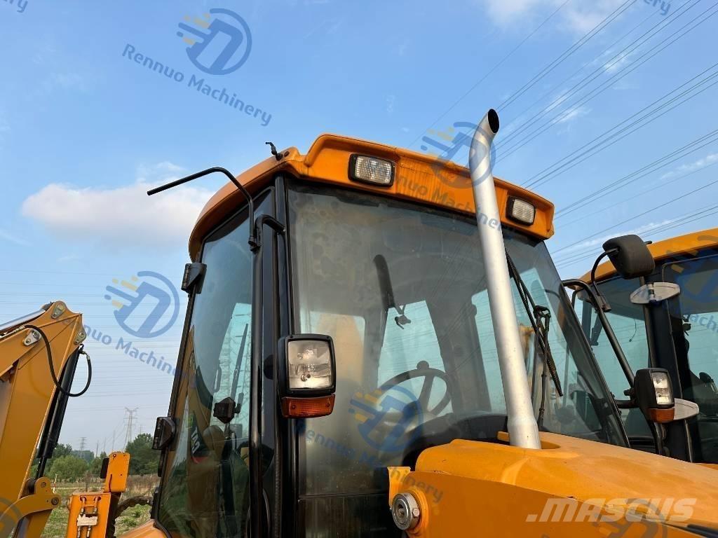 JCB 4 CX Екскаватори-навантажувачі