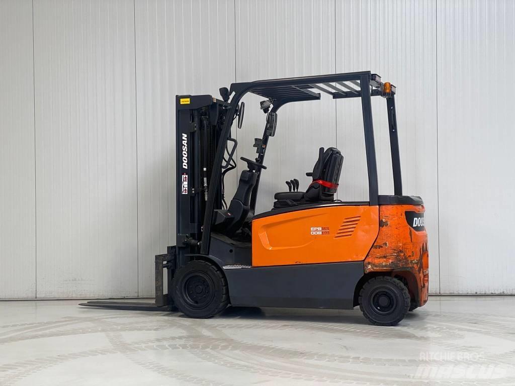 Doosan B30X-7 Електронавантажувачі
