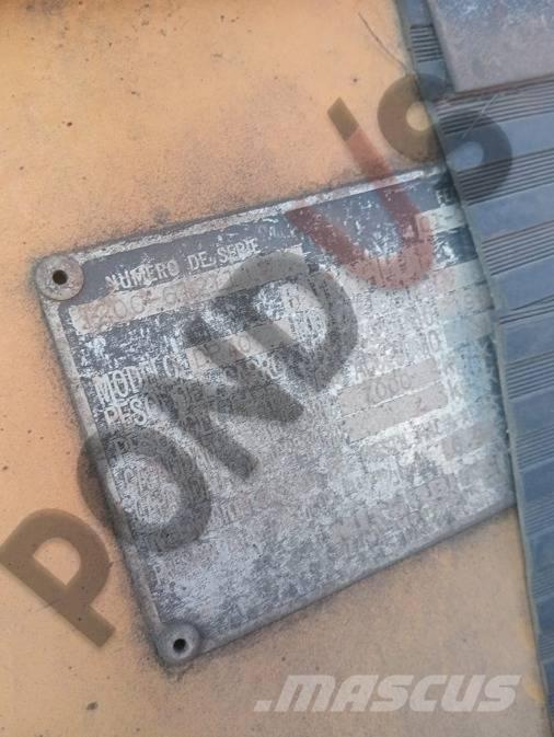 CAT DP 70 N Дизельні навантажувачі