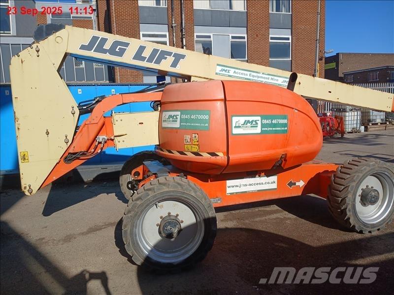 JLG 600 AJ Колінчаті підйомники