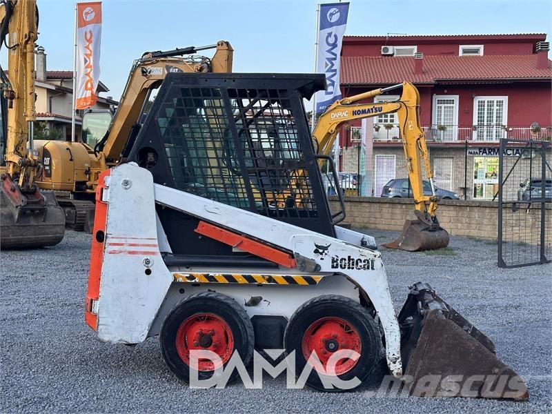 Bobcat 463 Міні-навантажувачі