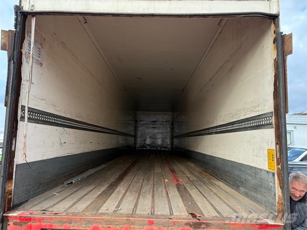 Kel-Berg 2aks Міські напівпричепи