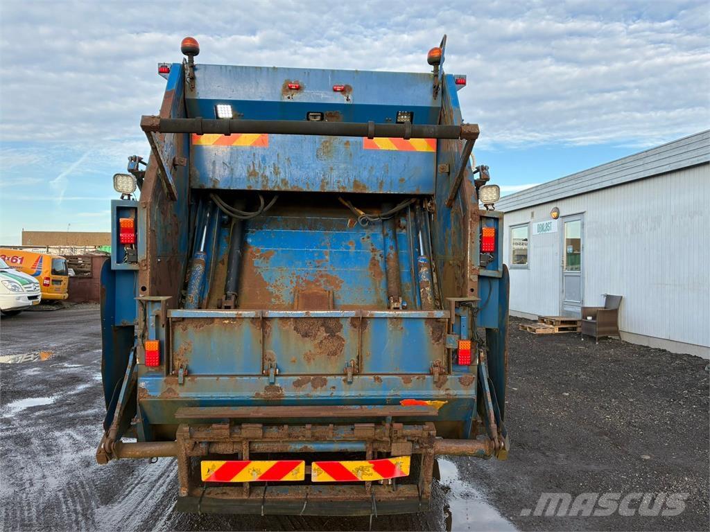 Scania P 230 Вантажівки / спеціальні