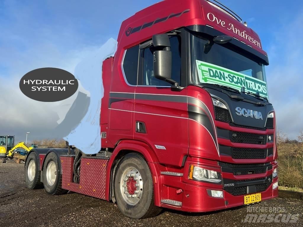 Scania R650 6x4 Тягачі