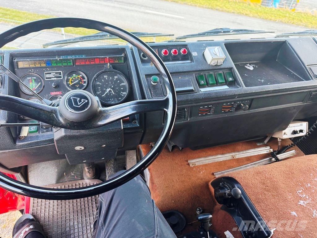 Volvo F7-18 4x2 Вантажівки / спеціальні