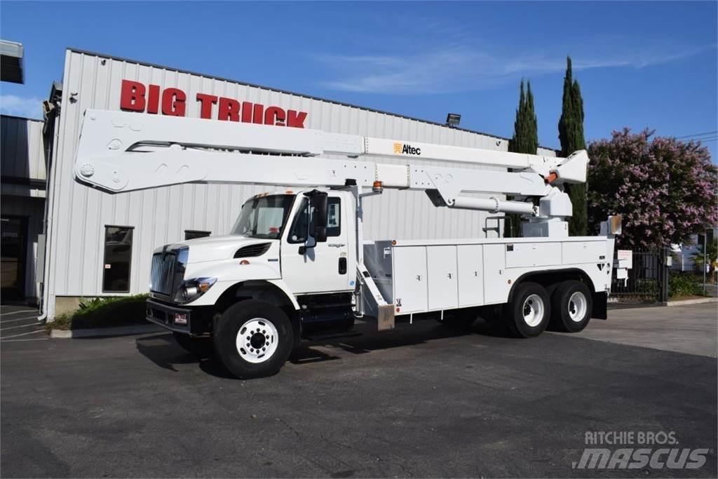 Altec A77T Автовишки на базі вантажівки