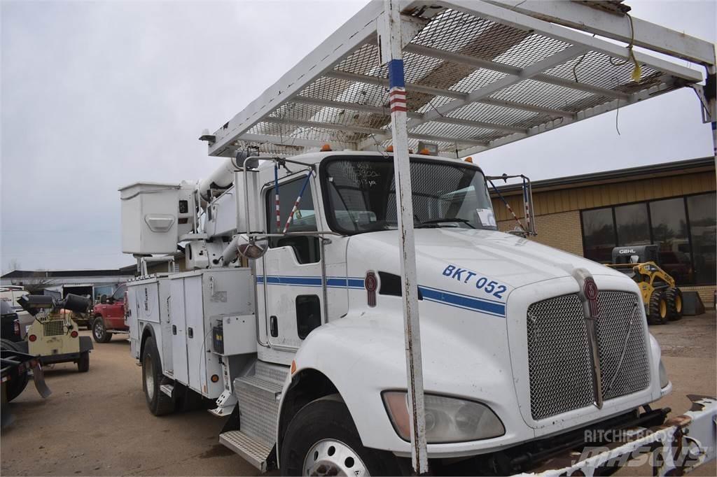 Altec AA755 Автовишки на базі вантажівки
