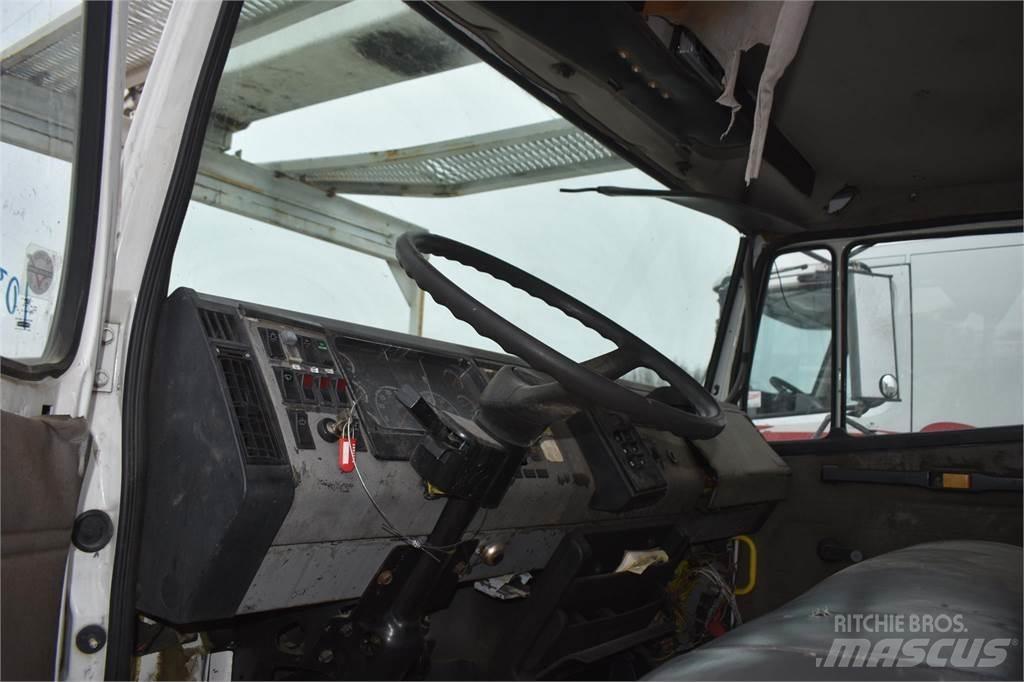 Altec AA755L Крани вантажників
