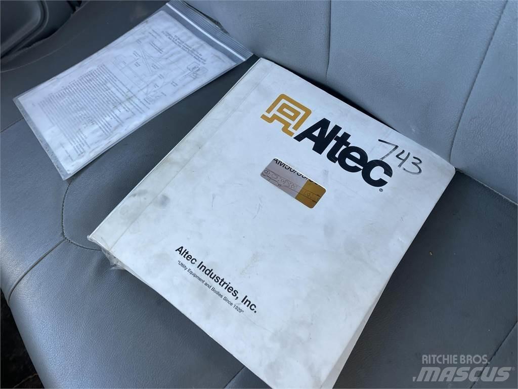 Altec AM55E Автовишки на базі вантажівки