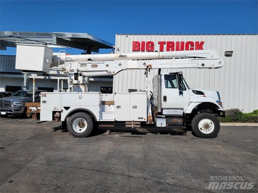 Altec AN55E Автовишки на базі вантажівки