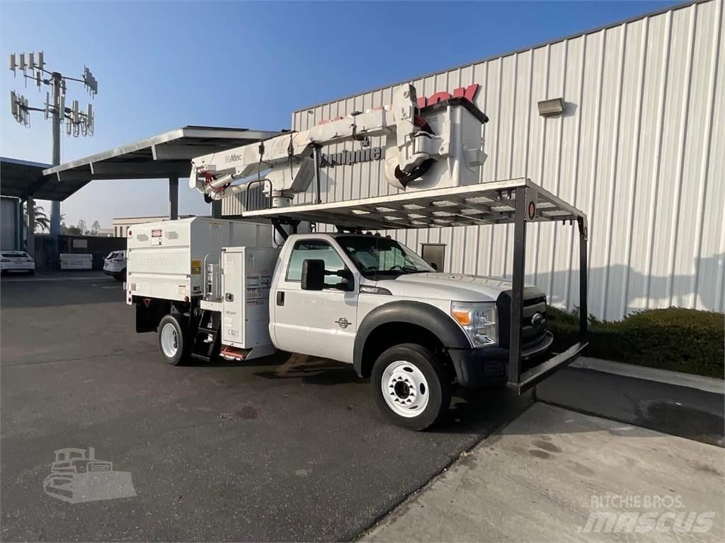 Altec AT37G Автовишки на базі вантажівки