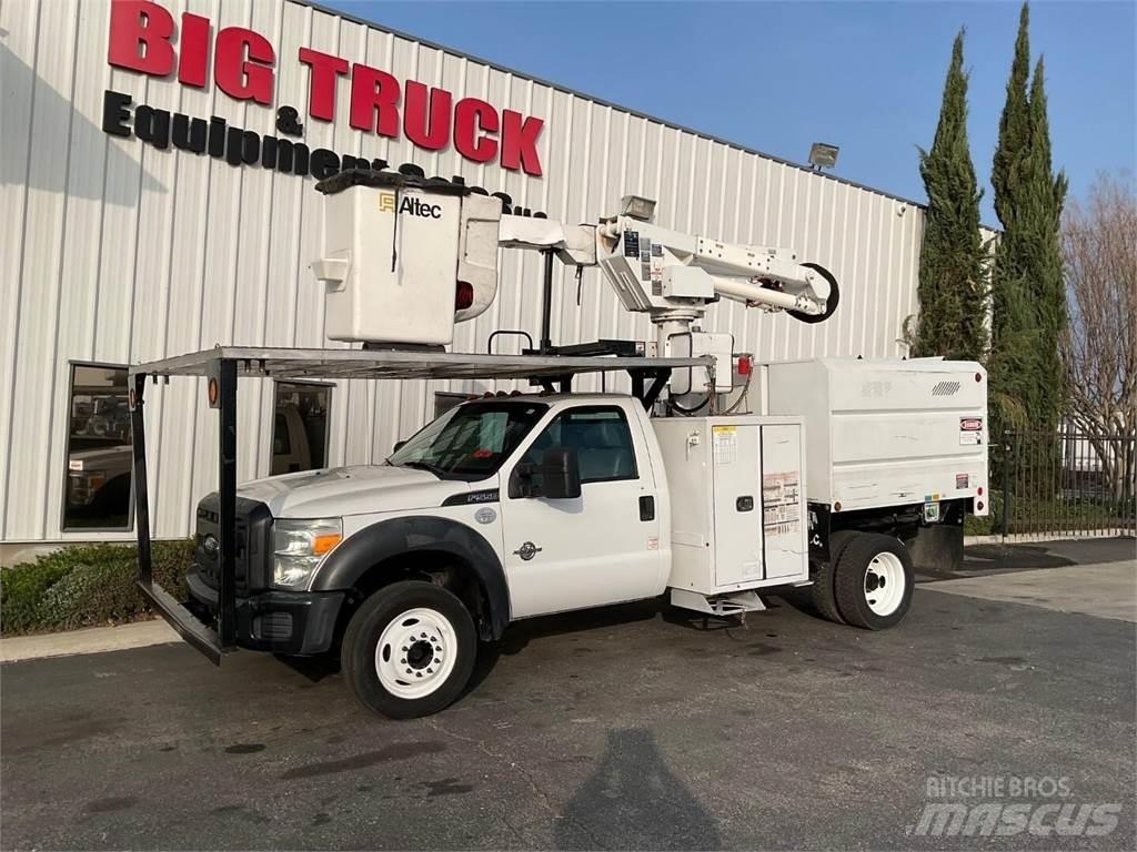 Altec AT37G Автовишки на базі вантажівки