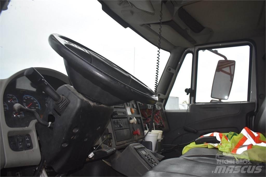 Altec D3060ATR Пересувні бурові установки