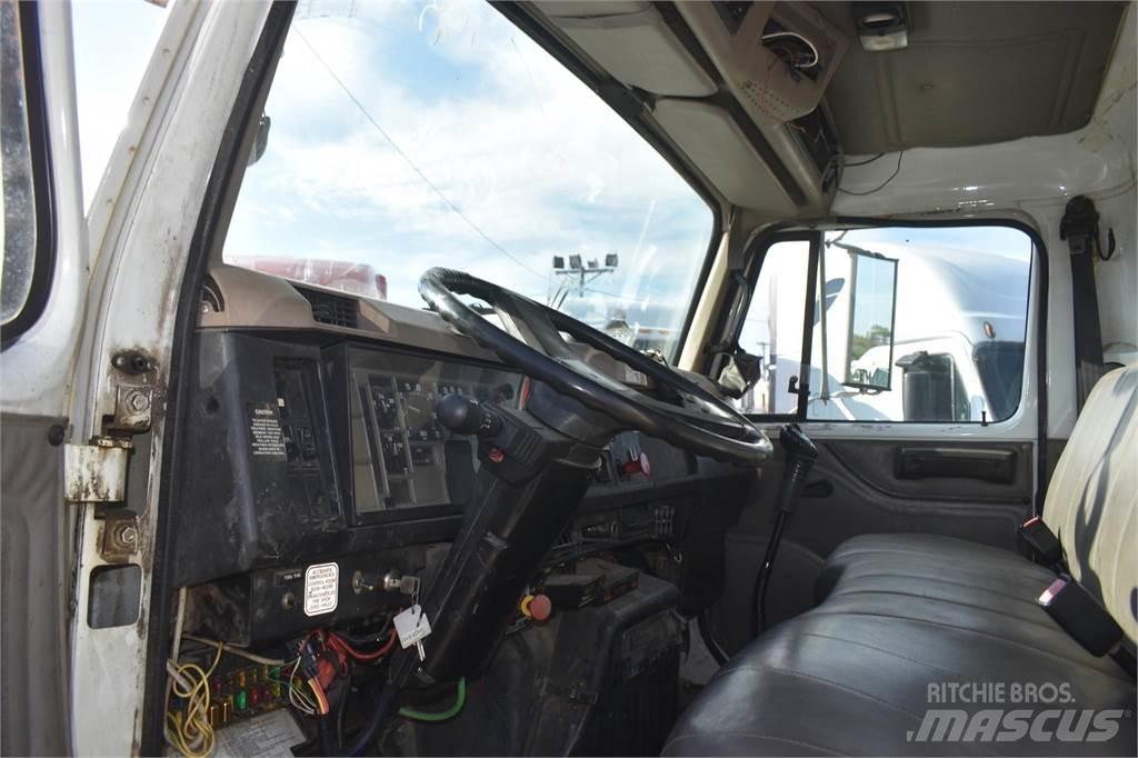 Altec D947TR Пересувні бурові установки