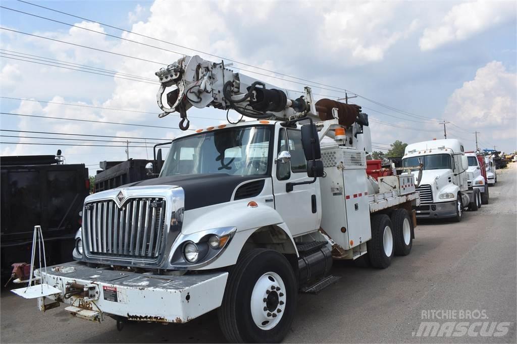 Altec DM45 Пересувні бурові установки