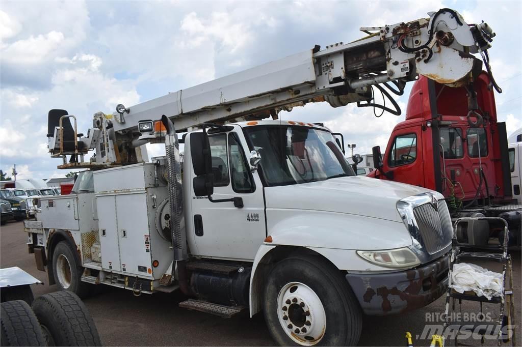 Altec DM45TR Пересувні бурові установки