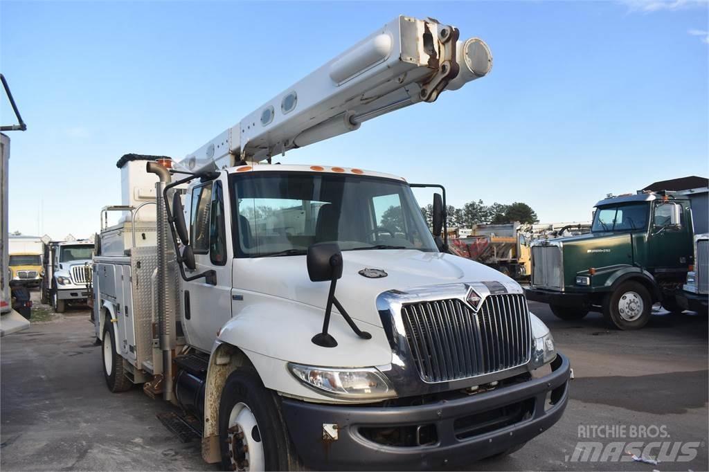 Altec L45M Автовишки на базі вантажівки