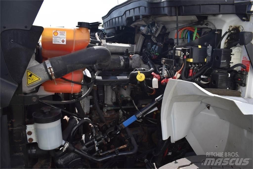 Altec TA41M Автовишки на базі вантажівки