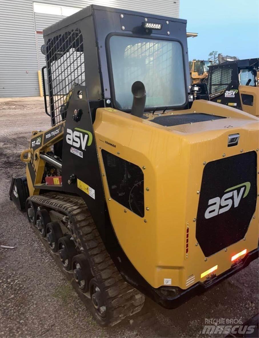 ASV POSI-TRACK RT40 Міні-навантажувачі