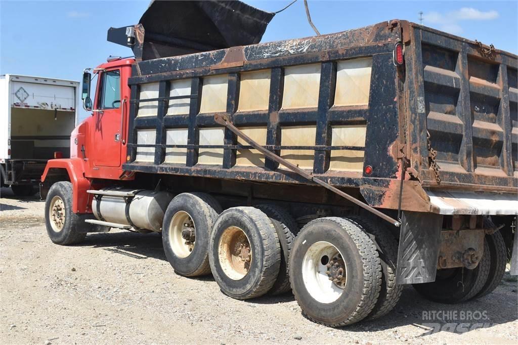 Autocar DC10364B Самоскиди