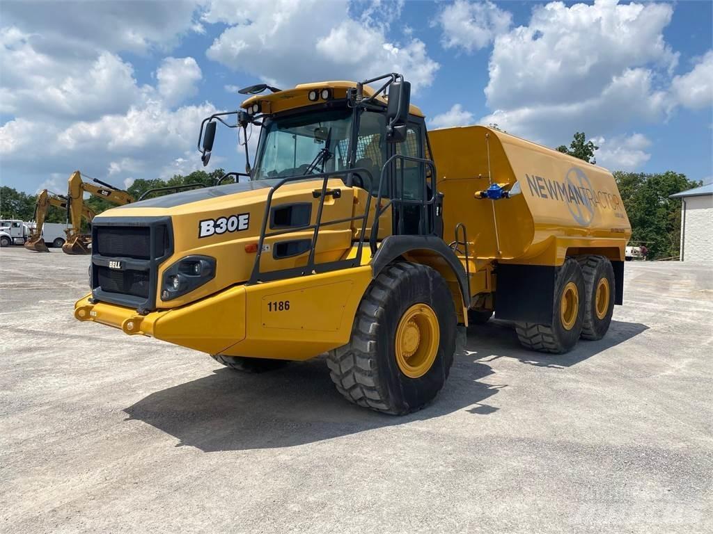 Bell B30E Поливальні машини