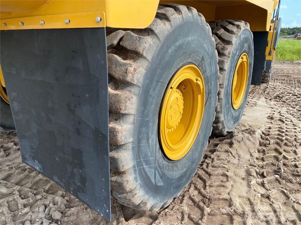 Bell B30E Зчленовані самоскиди
