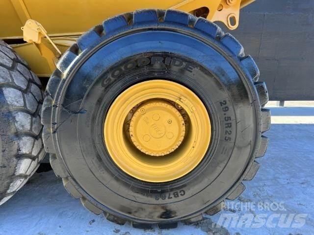 Bell B40E Зчленовані самоскиди