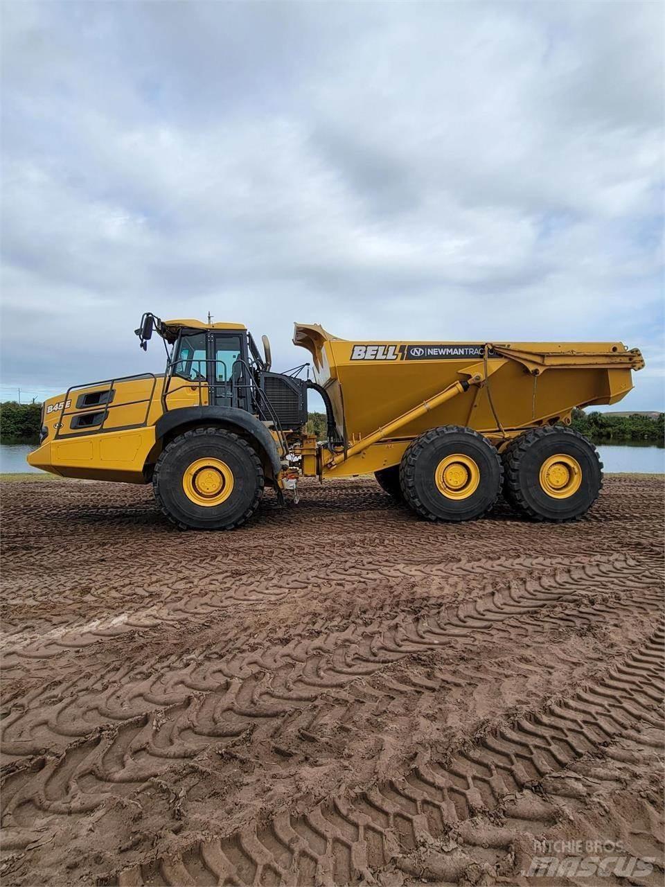 Bell B45E Зчленовані самоскиди