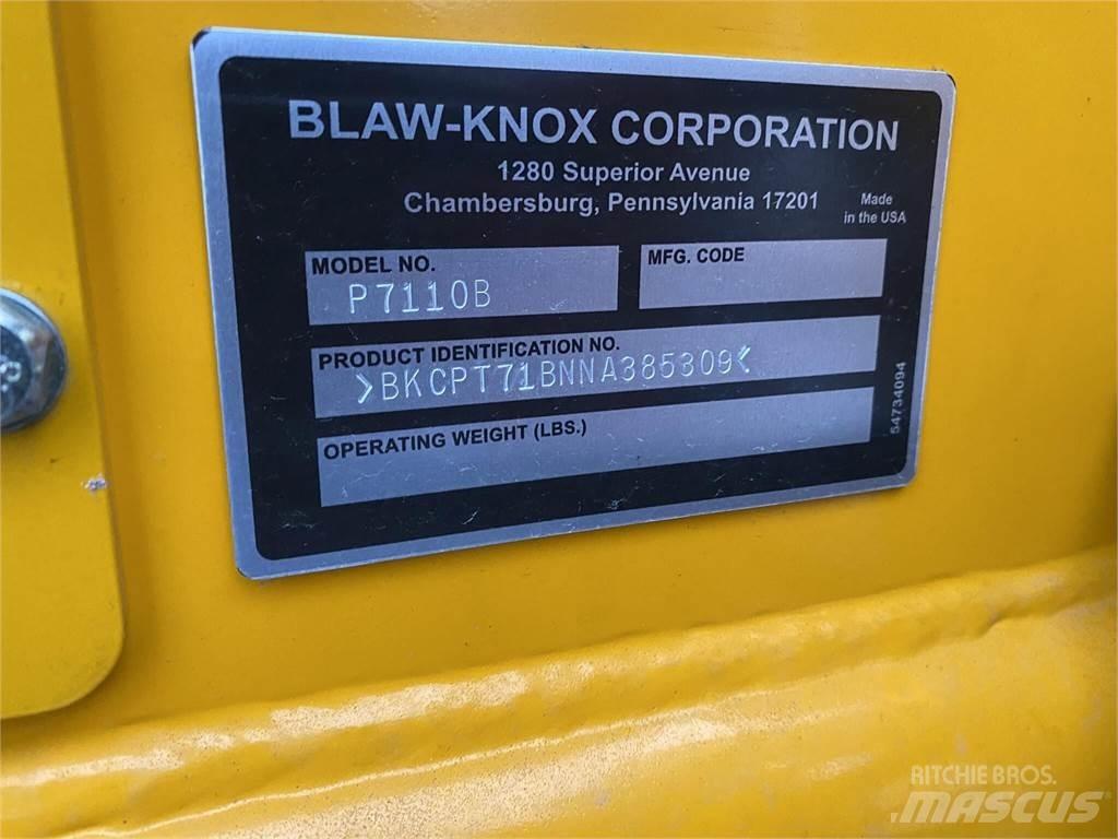 Blaw-Knox P7110B Асфальтовкладачі