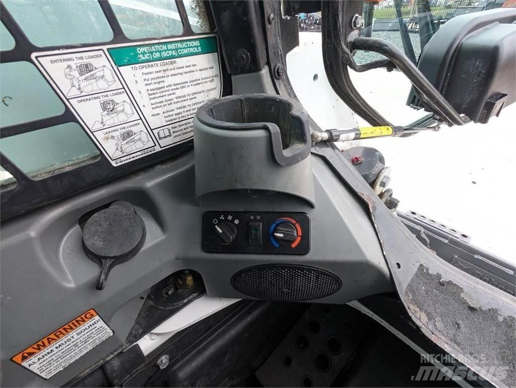 Bobcat S850 Міні-навантажувачі
