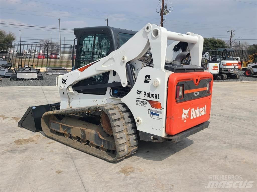 Bobcat T770 Міні-навантажувачі
