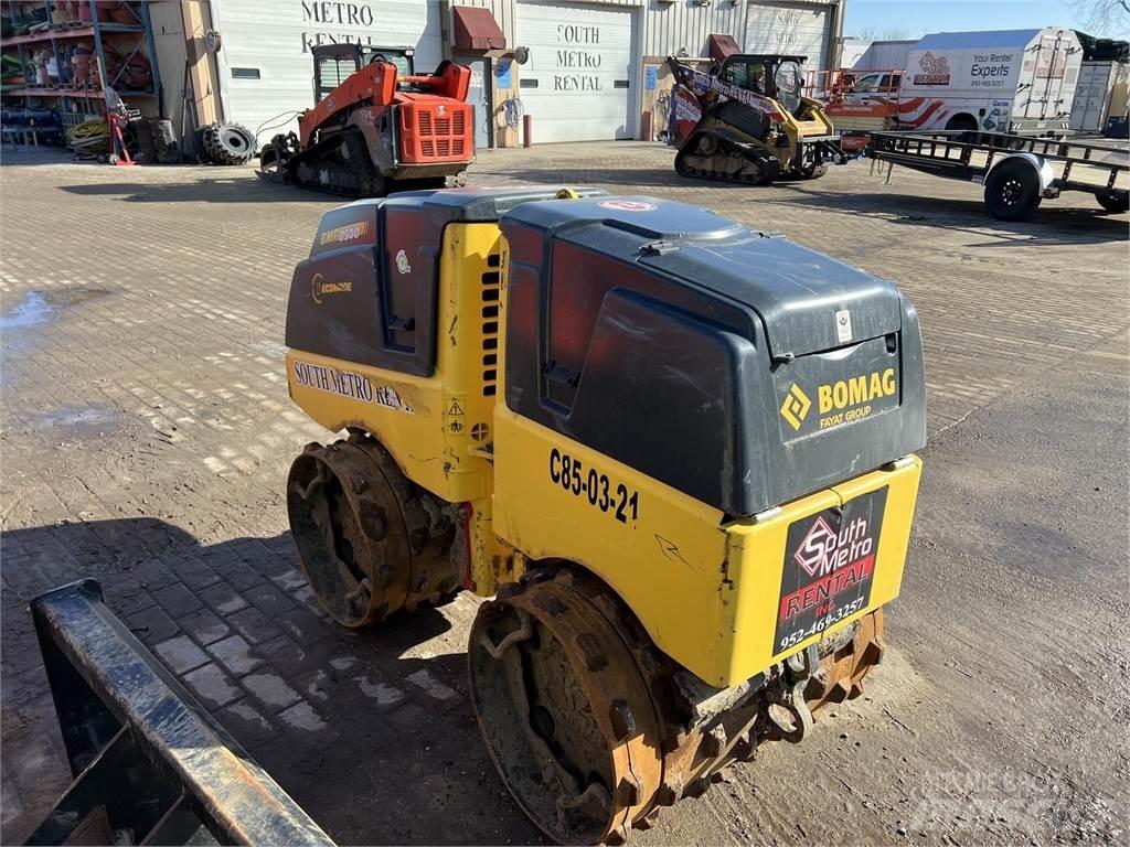 Bomag BMP8500 Причепні віброкатки