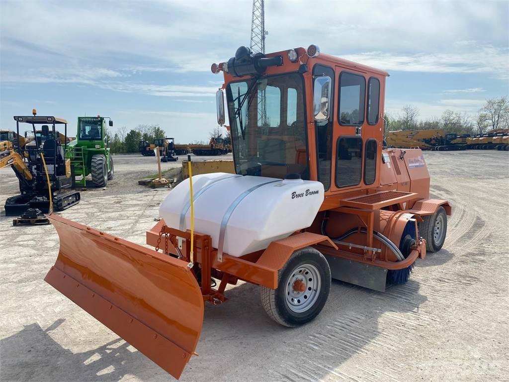 Broce RJT350 Підмітальні машини
