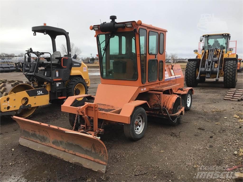 Broce RJT350 Підмітальні машини