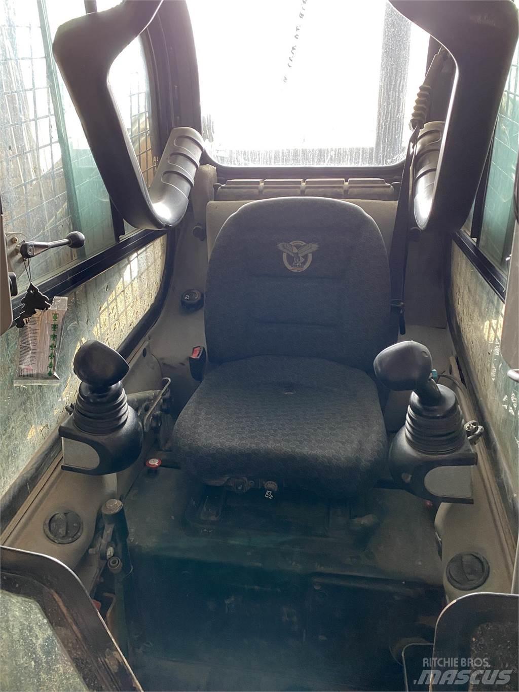 CASE SV280 Міні-навантажувачі