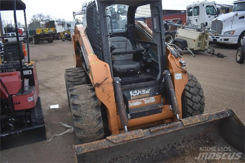 CASE SV340 Міні-навантажувачі