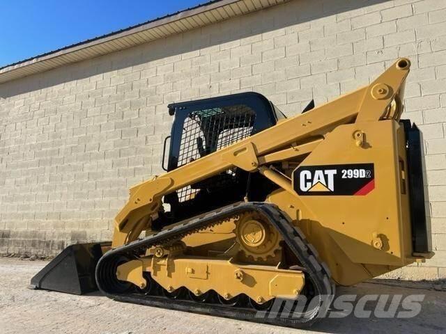 CAT 299D2 Міні-навантажувачі