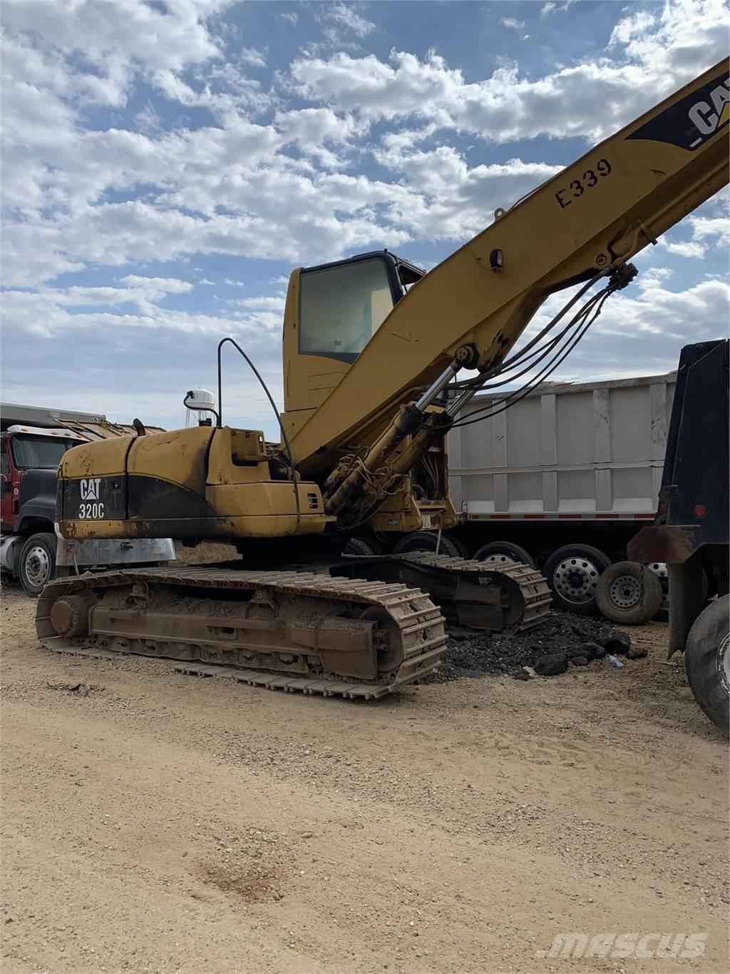 CAT 320C Гусеничні екскаватори