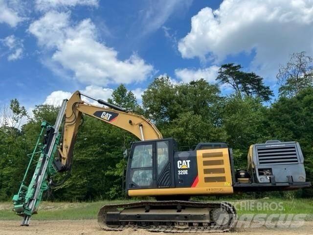 CAT 320EL Свердлильні установки