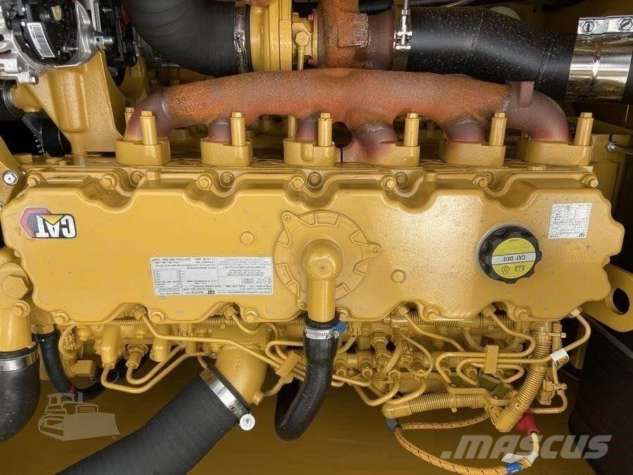 CAT 330GC Гусеничні екскаватори