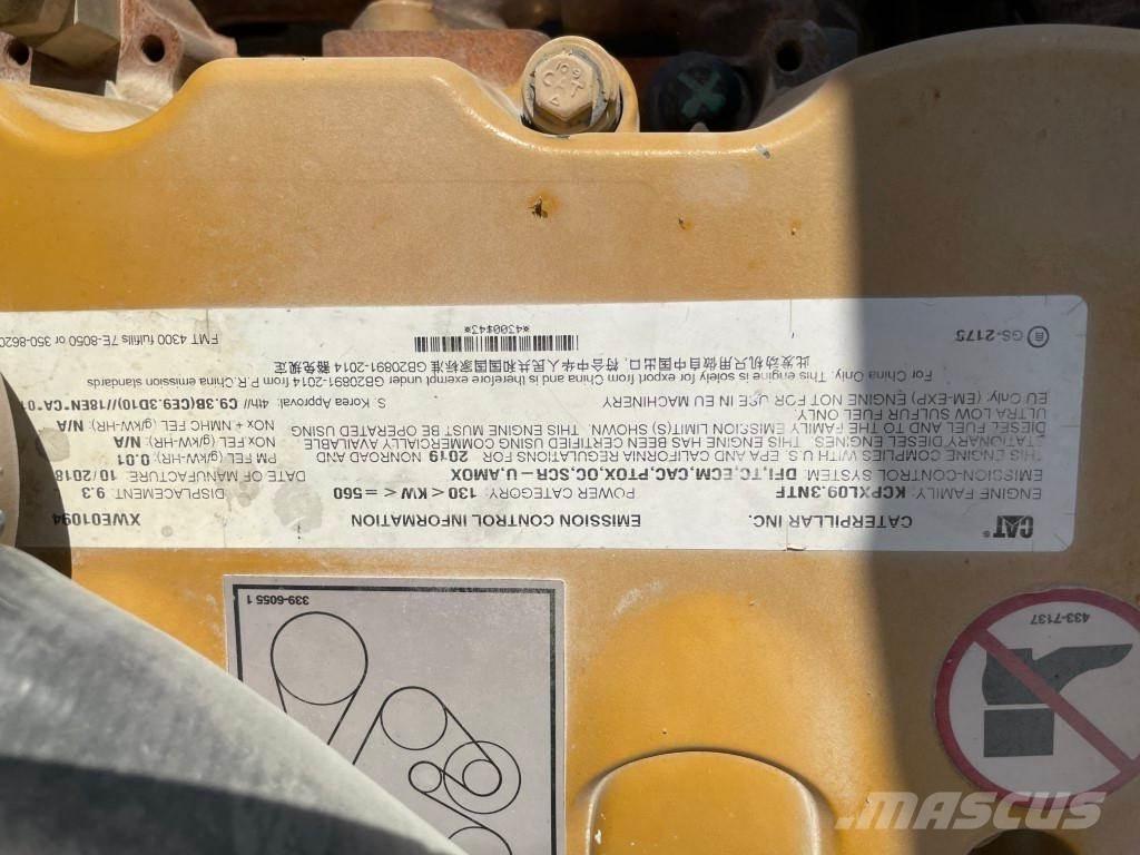 CAT 336 Гусеничні екскаватори