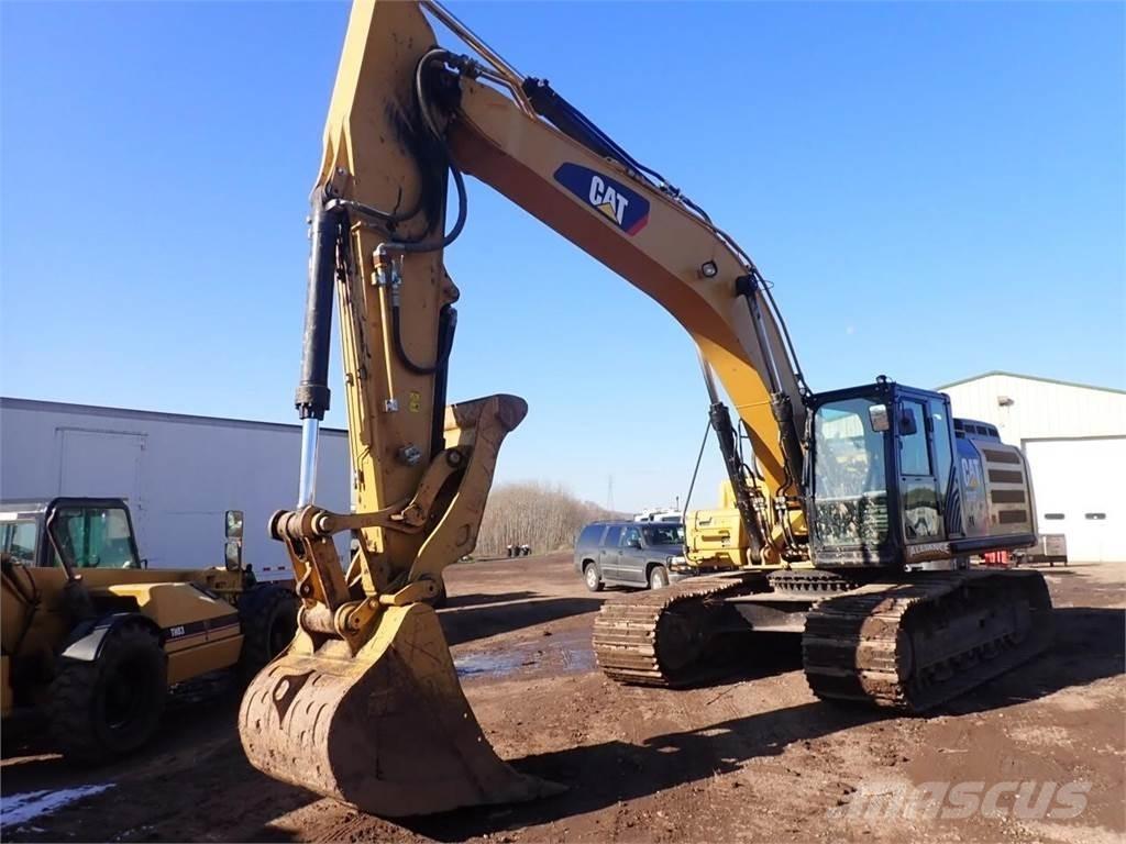 CAT 336F Гусеничні екскаватори