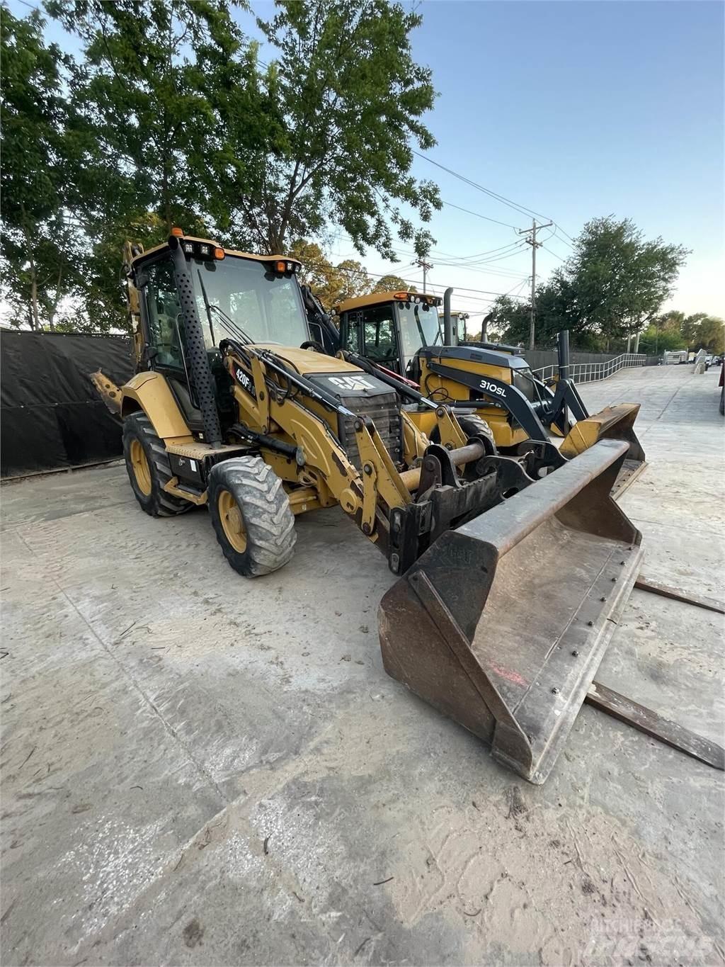 CAT 420F2 IT Екскаватори-навантажувачі