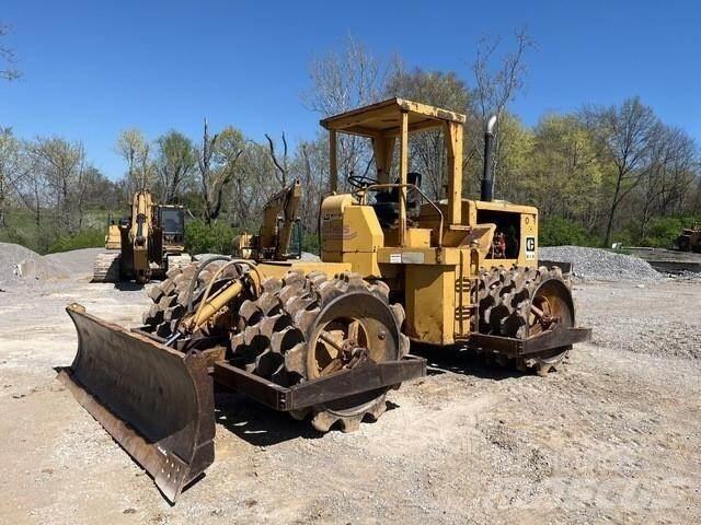 CAT 815 Сміттєві преси